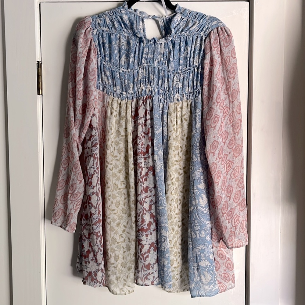 Free People Merrie Mix Lilac Print Tunic Top Small NWT - Picture 6 of 12